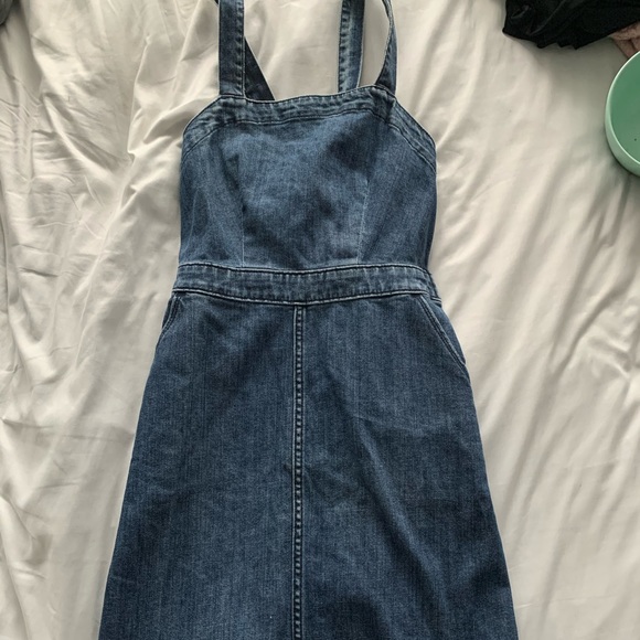 Universal Threads Denim Dress - Picture 2 of 4